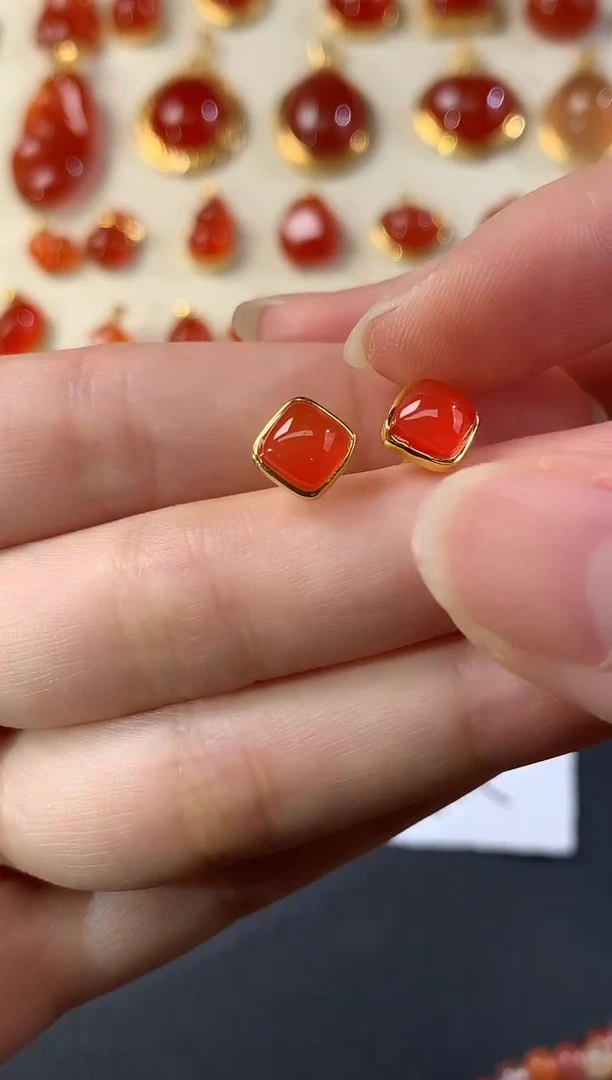 银S925镶嵌耳饰南红玛瑙D596|68