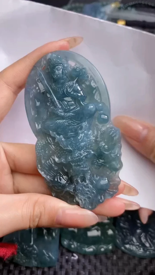 【闪购商品】翡翠颈饰未镶嵌11111111111