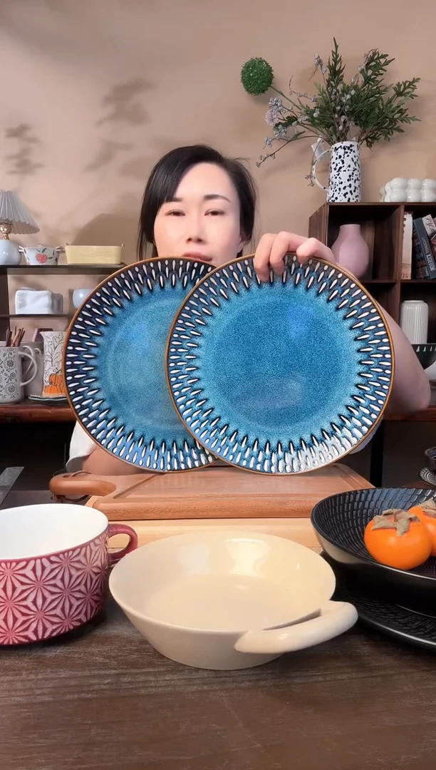 10.5英寸窑变蓝线条大盘2只微瑕