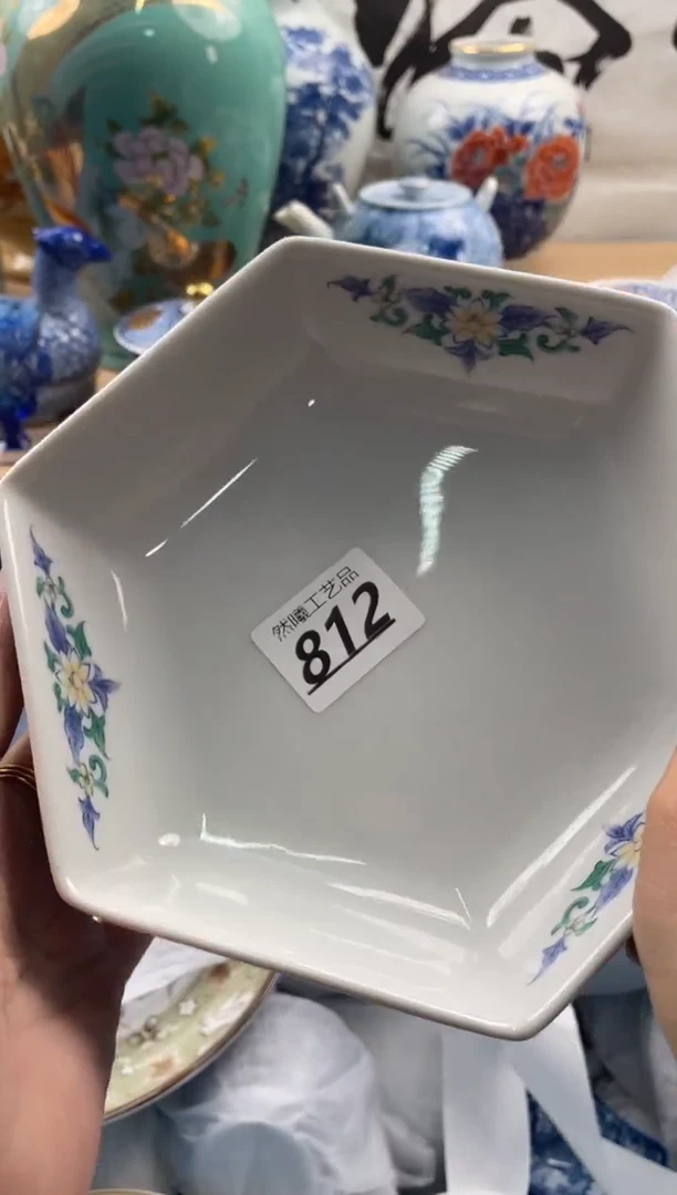 【闪购商品】瓷片812然曦海外工艺品***