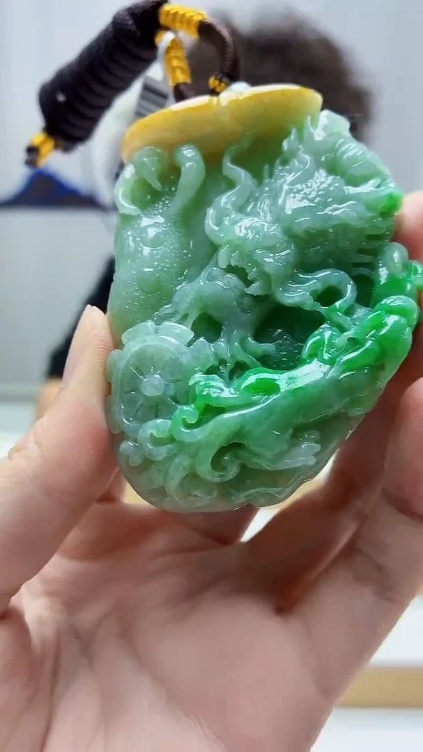 未镶嵌定制翡翠4688zm-毛货挂件龙牌48