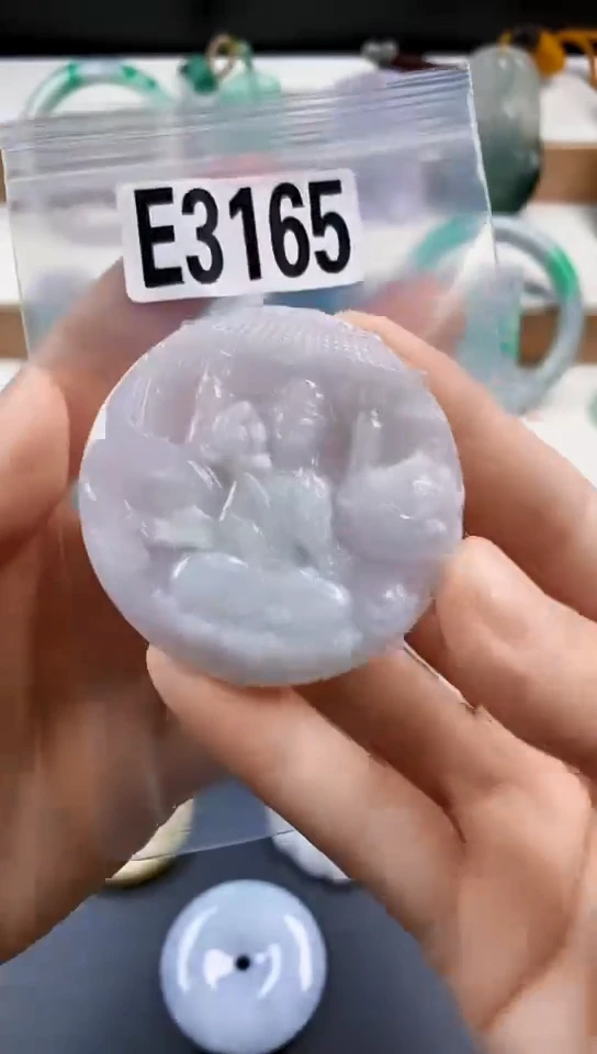 颈饰未镶嵌翡翠天然翡翠吊坠挂件