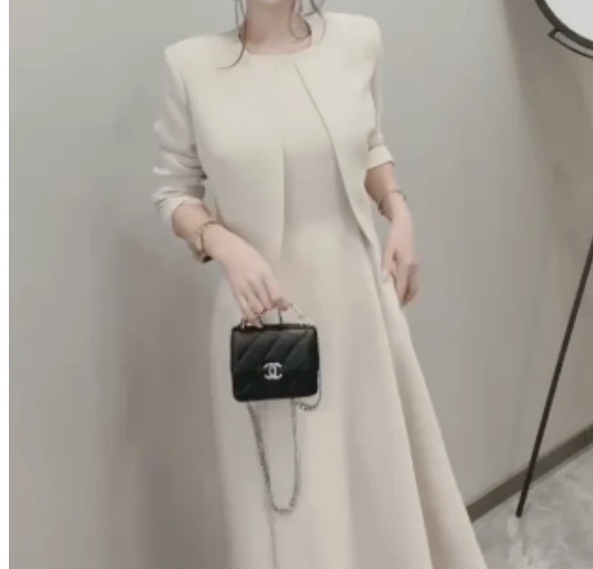 2024春季新款时尚女装网红潮流气质外套连衣裙两件套Y