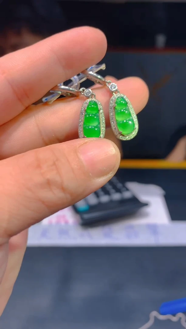 未镶嵌定制翡翠182