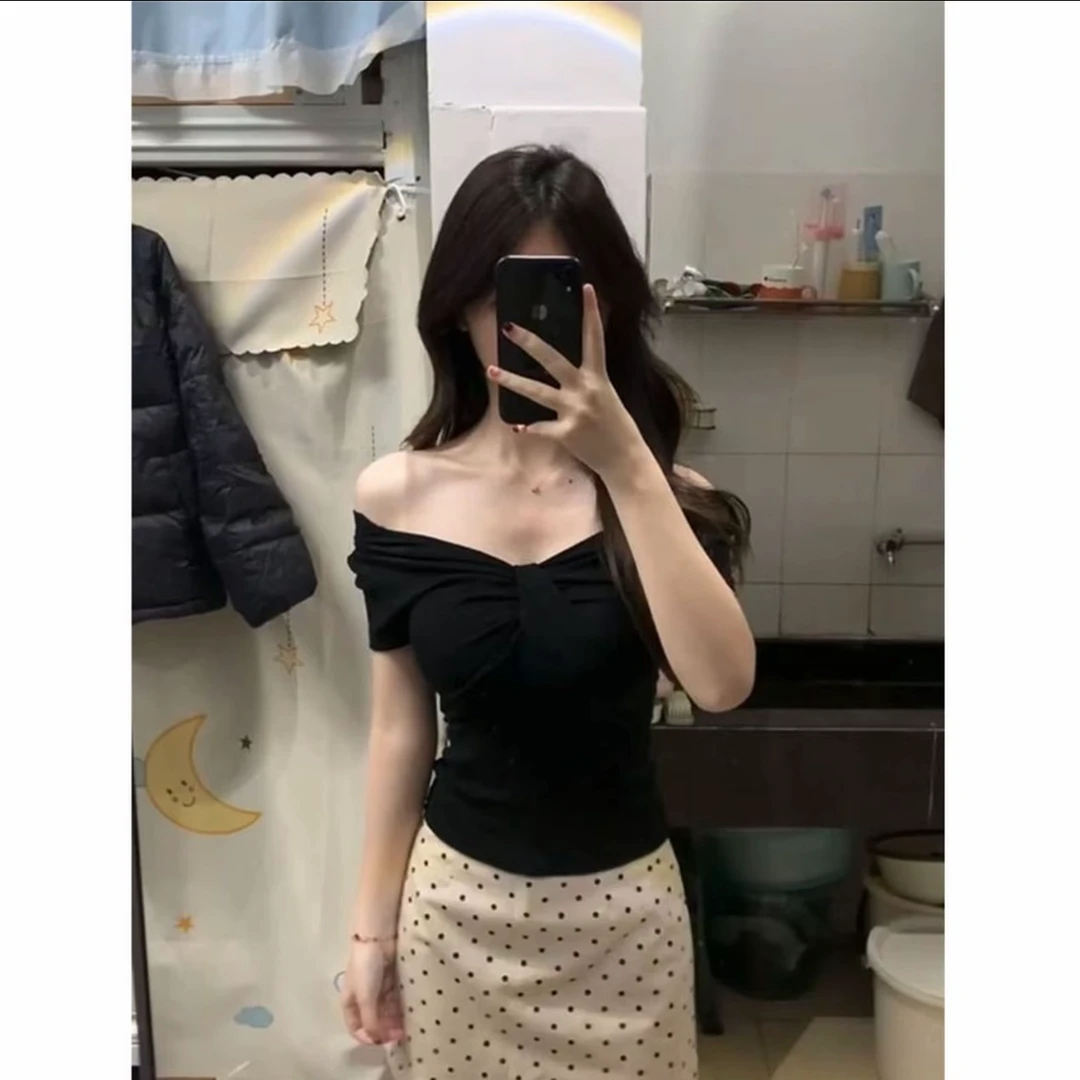 黑色上衣一字肩正肩一字肩V领短袖洋气斜肩女t恤夏设计露肩上衣