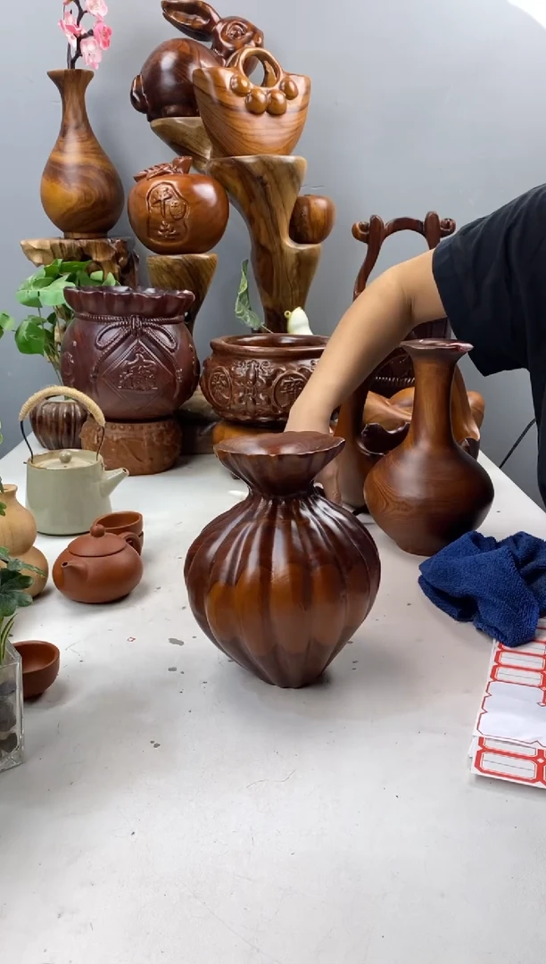 香樟木A44花瓶/尺寸