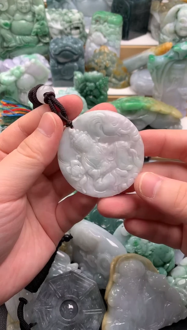 吊坠(不含链)未镶嵌翡翠1