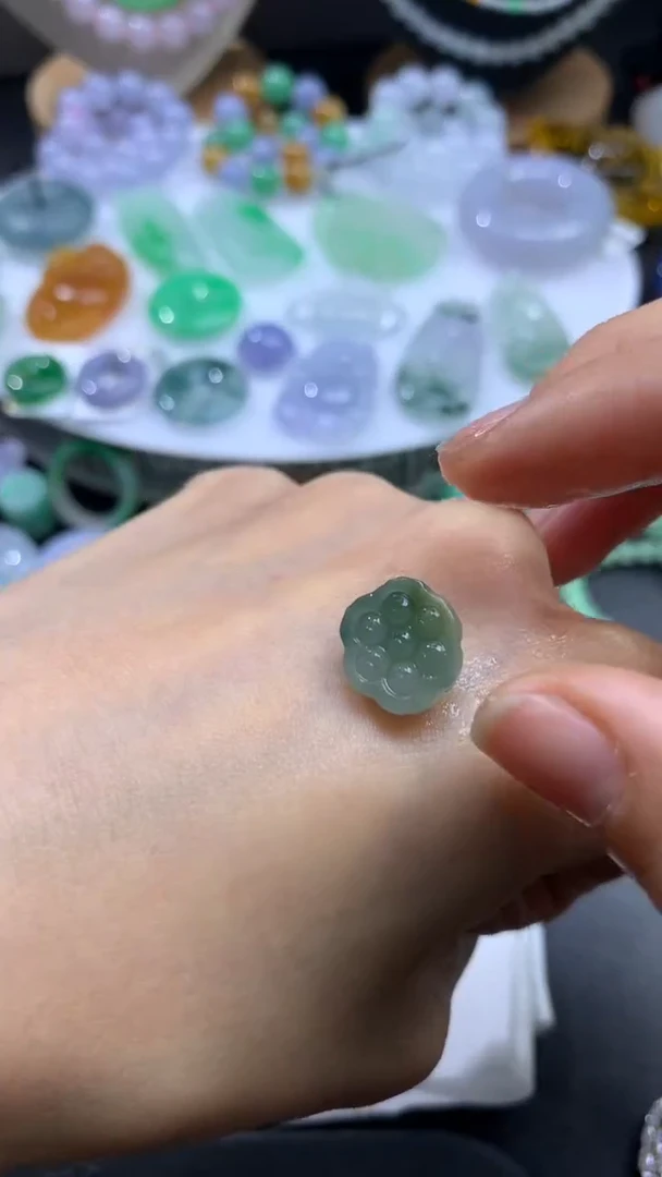 【闪购商品】定制翡翠未镶嵌翡翠