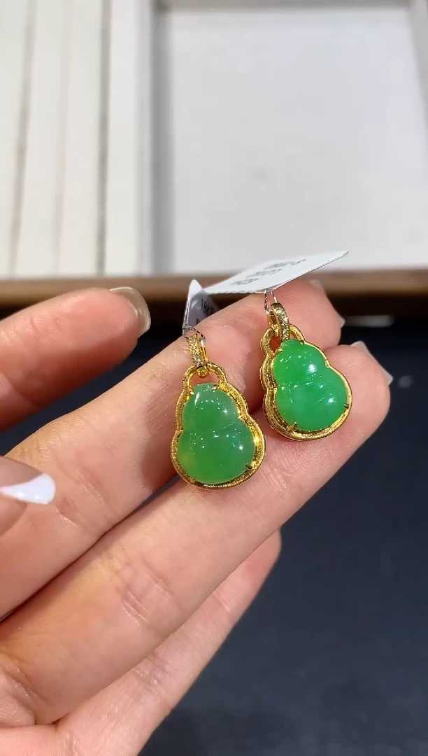 翡翠18K金镶嵌吊坠(不含链)L0182多样性发其一