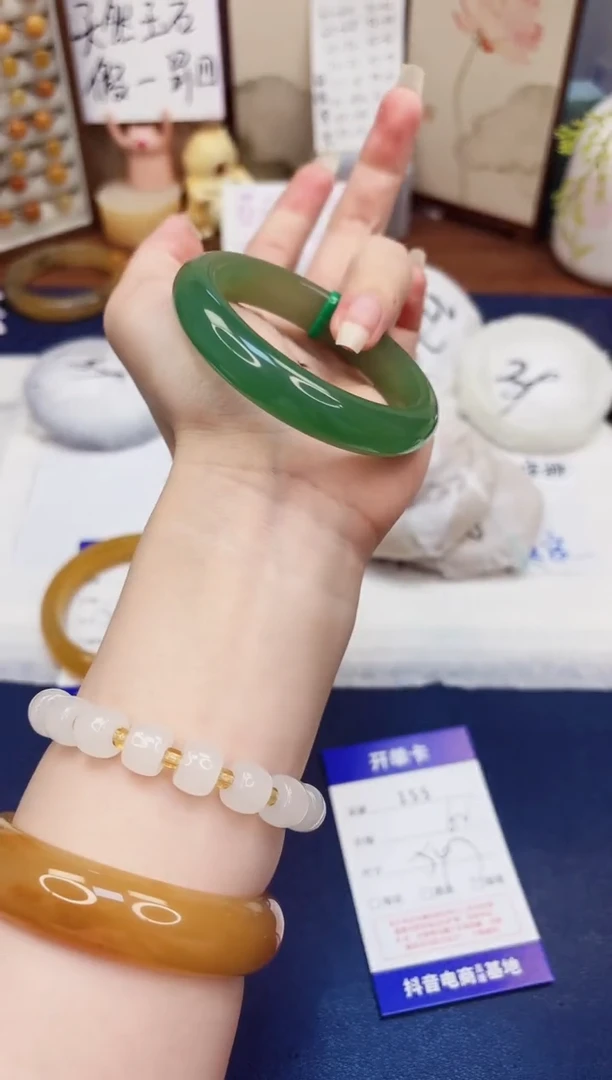 石英质玉手镯未镶嵌155-东陵玉-圈口54