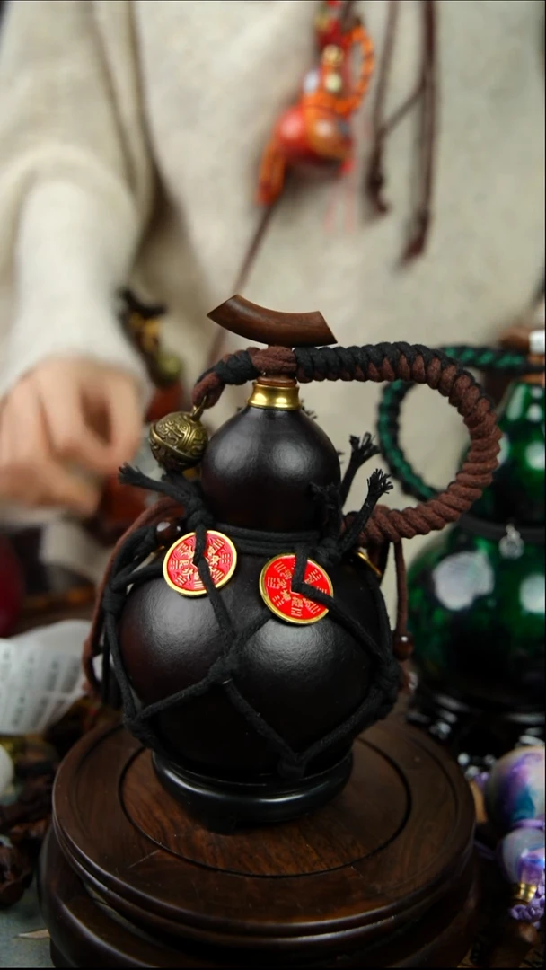 302号500ml左右非遗大漆酒葫芦