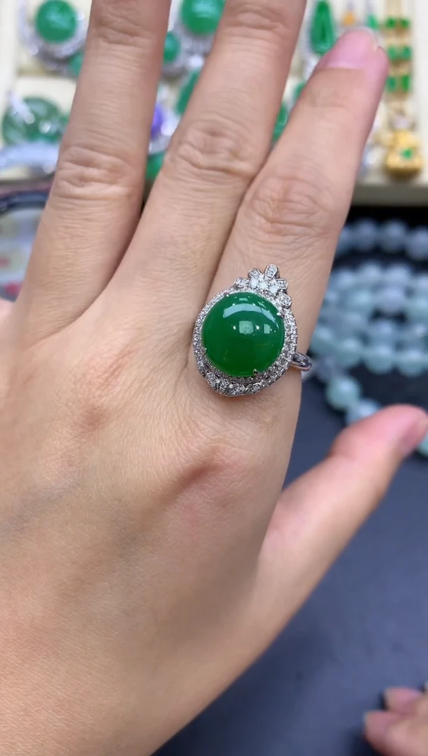 18K金镶嵌戒指翡翠663-中国好珍宝