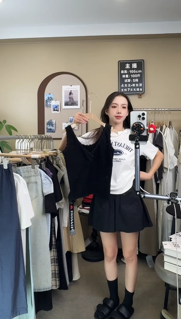 羊羔毛yaoshop 357黑色背心..