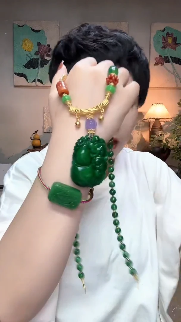 吊坠(赠链)合金翡翠乐**兴622