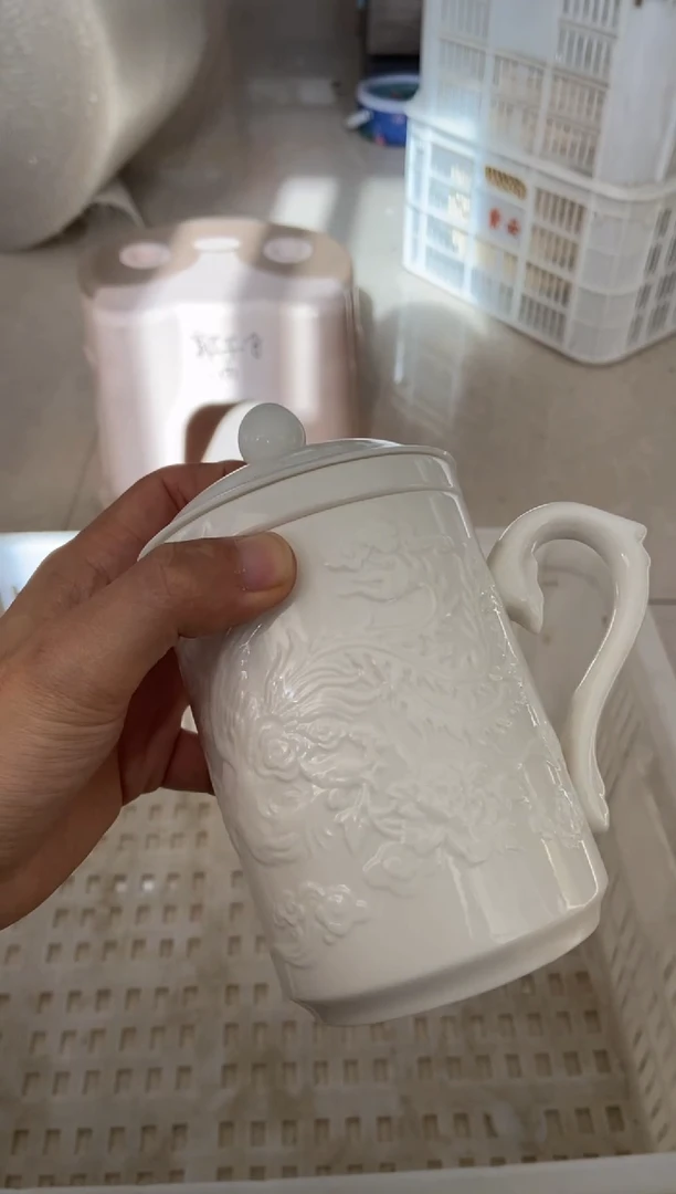杯无运费险有瑕疵的摄影的产品有使用过的痕迹有点脏介意勿拍
