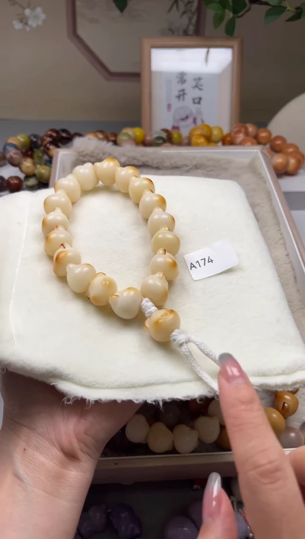 手串菩提根/象牙果宁*A174爱心熊手持18mm一串通货