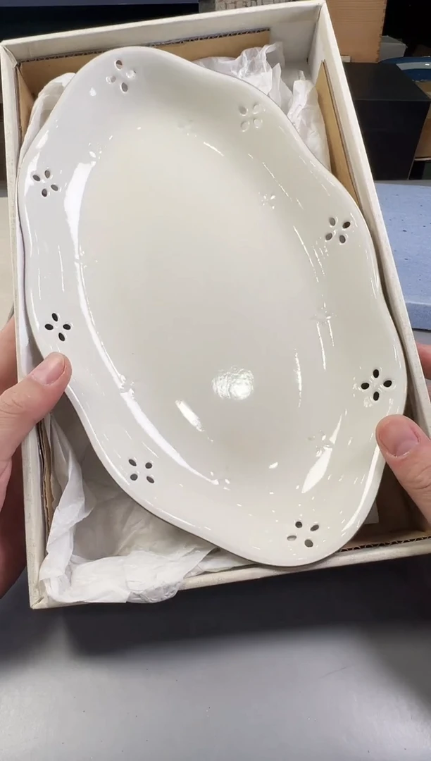 瓷片胡****姐765号满30米包邮，打包不易