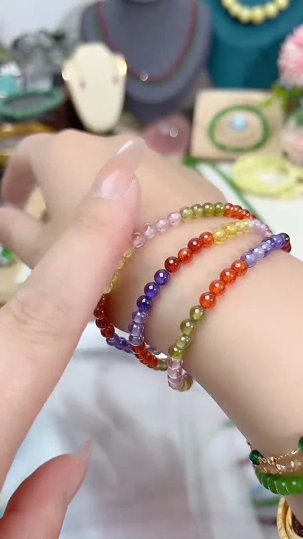 【闪购商品】锆石苏联钻手链银S925镶嵌彩色吸扣圆99