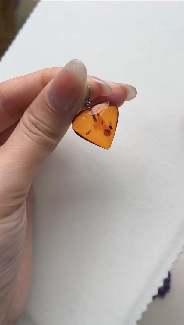 【闪购商品】琥珀吊坠(不含链)合金km9920