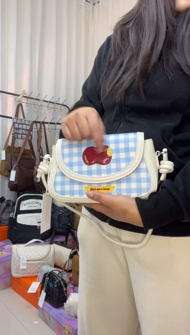 PU小蓝孤品包包（默认微瑕）140