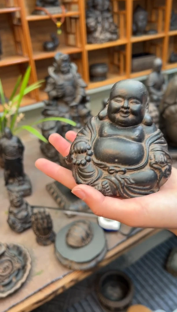 陶土【火山泥】未来佛