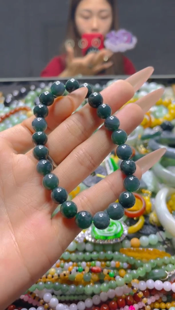 颈饰未镶嵌翡翠8MM