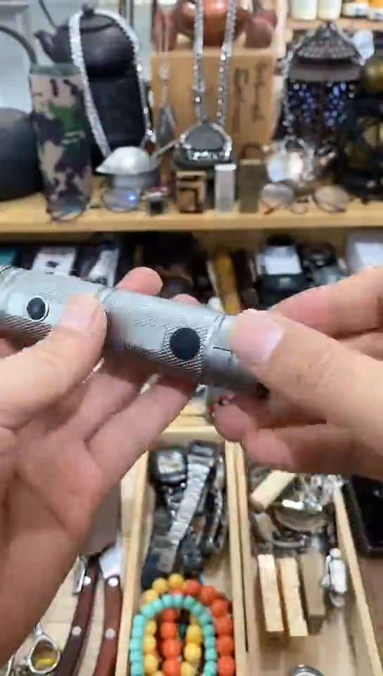 瓷片闪购商品  如图所示
