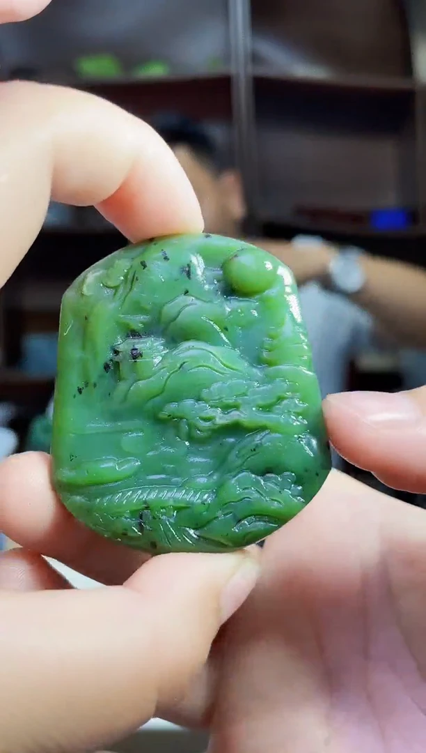 和田玉未镶嵌颈饰1