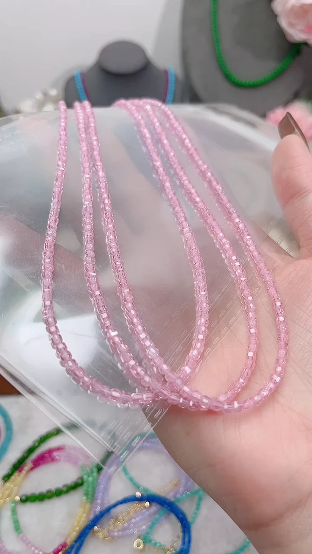 颈饰银S925镶嵌托帕石粉方99