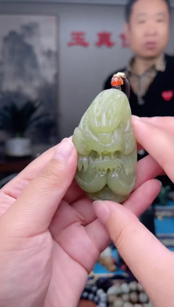 未镶嵌和田玉挂件1