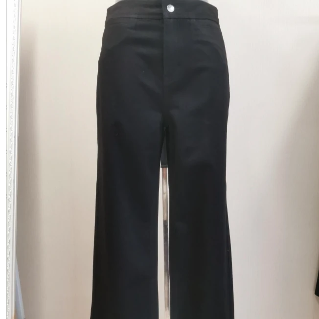 LANCY/朗姿时尚休闲百搭女士黑色微喇设计师休闲裤