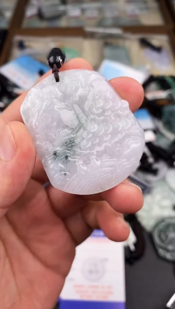 【闪购商品】翡翠颈饰未镶嵌  天然翡翠，一物一图