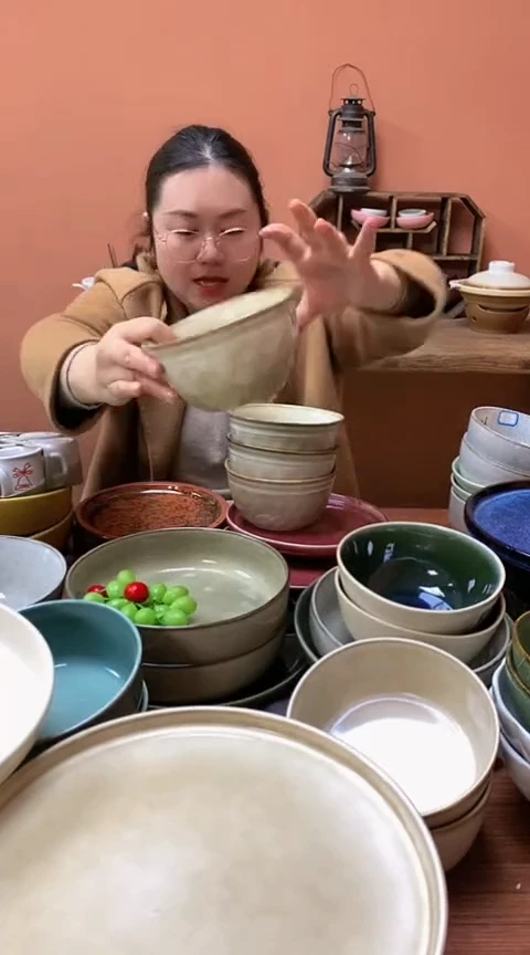 【闪购商品】碗X040 陶瓷异形碗四件套