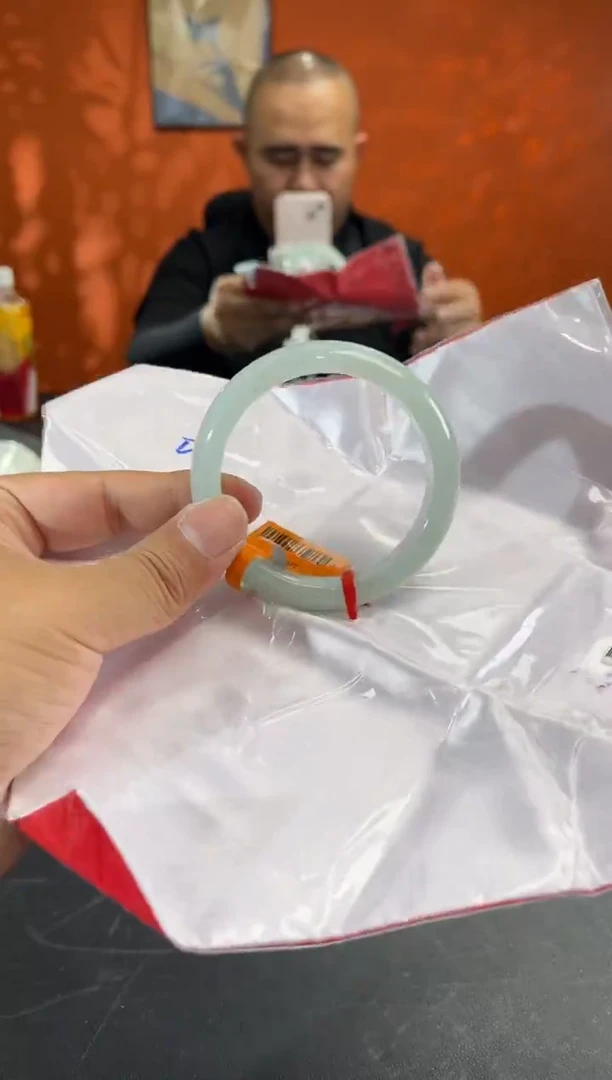 未镶嵌手镯翡翠19