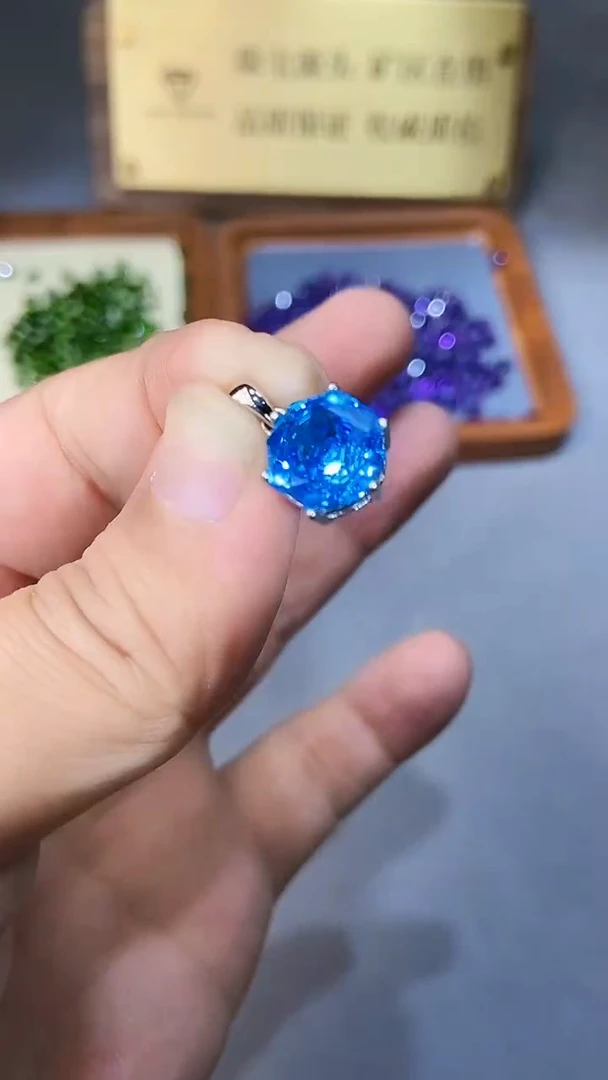 【闪购商品】托帕石颈饰银S925镶嵌54