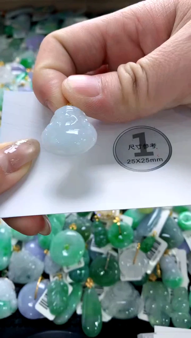 颈饰未镶嵌翡翠1111111111111111