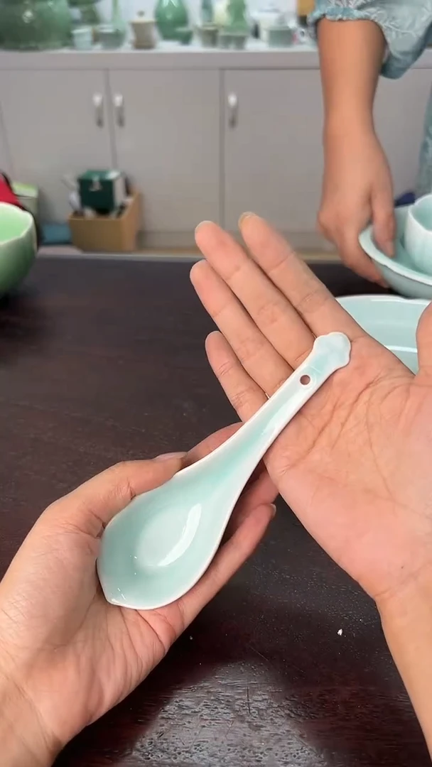 龙泉云间青瓷小米茶器