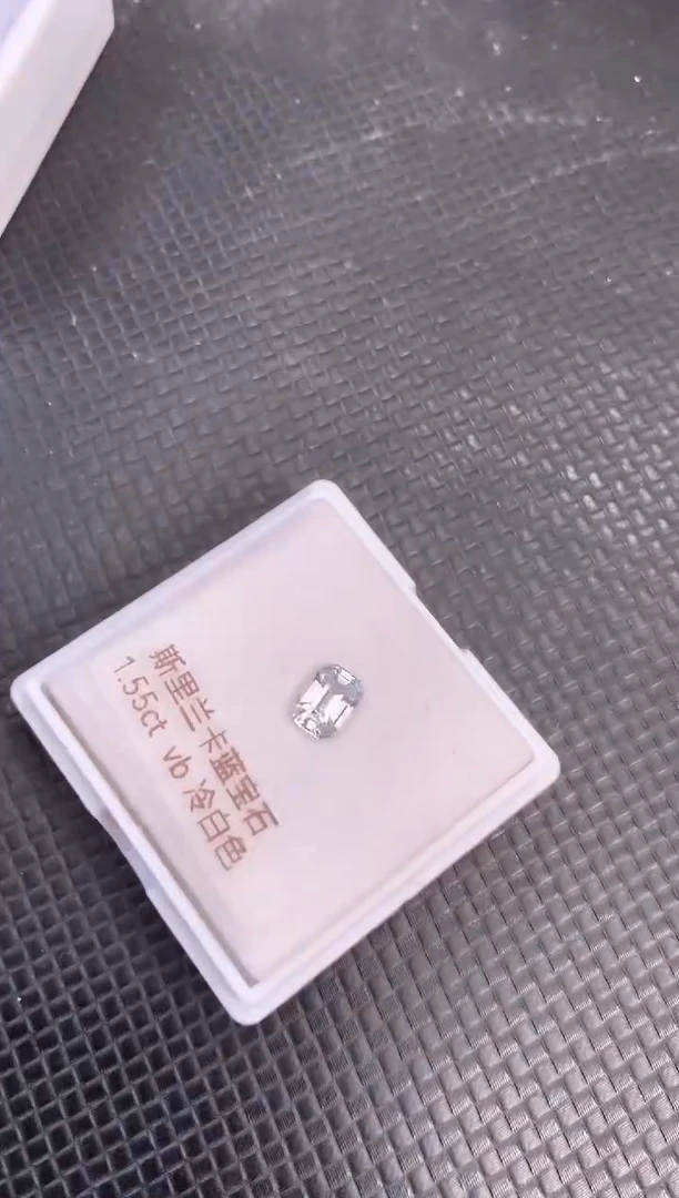 裸石蓝宝石天然白色蓝宝石