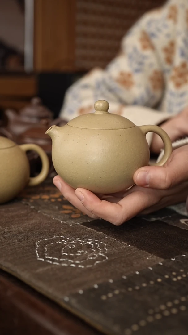 【闪购商品】绿泥茶壶全手工西施1111111111