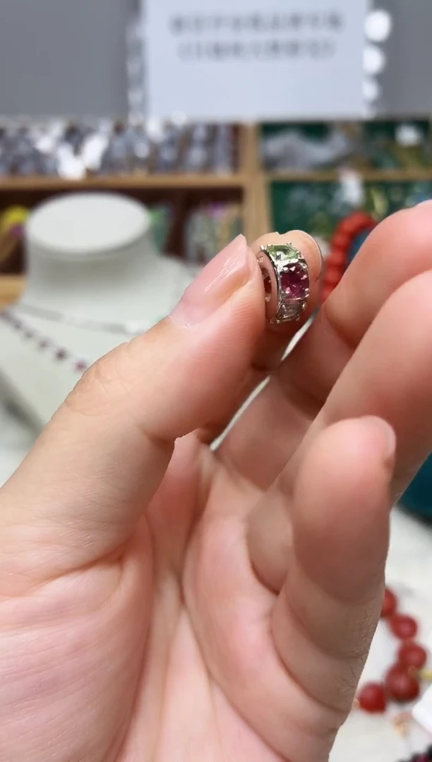 银S925镶嵌吊坠碧玺358BJ1212产品一个（多样性）