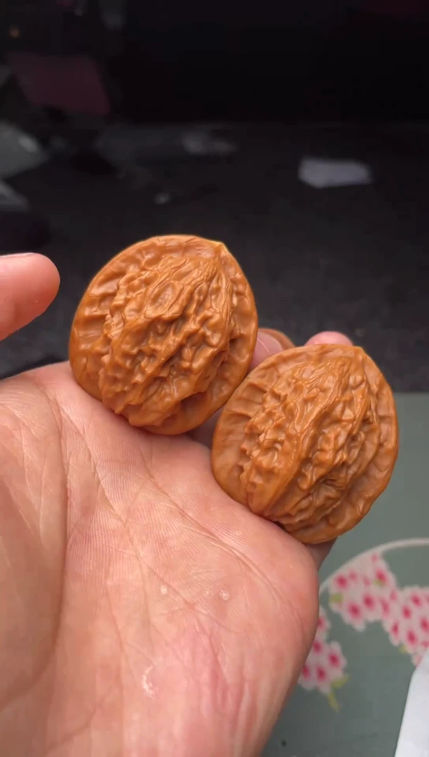 把件文玩核桃a405 大红袍 39尺