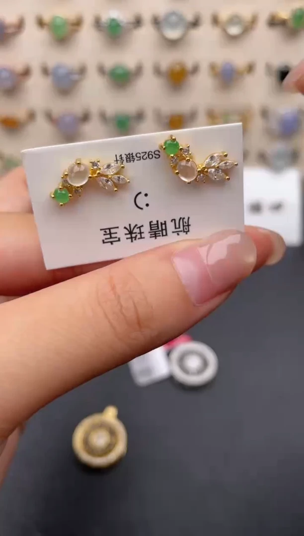 银S925镶嵌戒指翡翠一物一证一礼盒