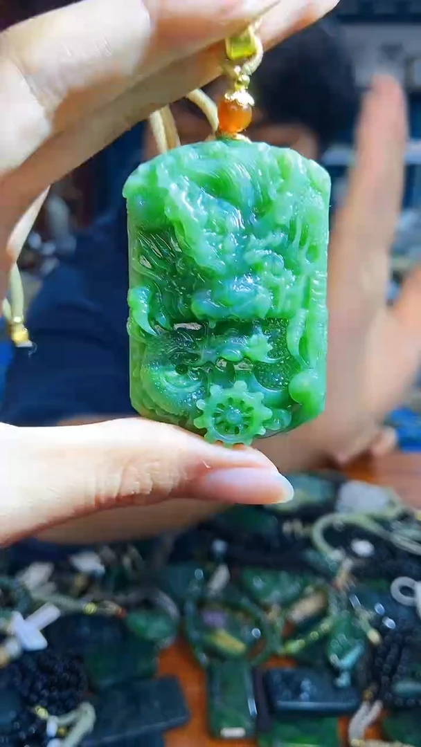 未镶嵌和田玉挂件1