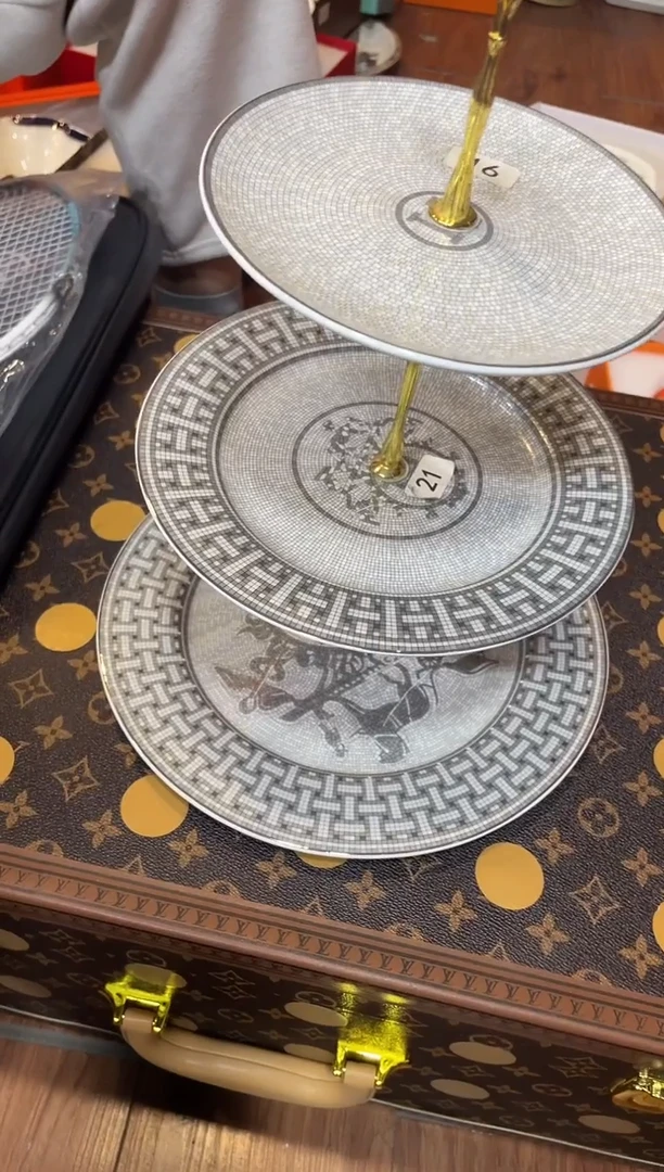 杯鸿辉家品牌瓷器，京东包邮！