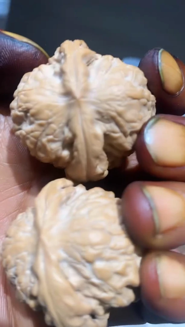 文玩核桃把件微修核鼎38