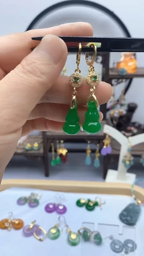 翡翠14K金镶嵌耳饰葫芦191