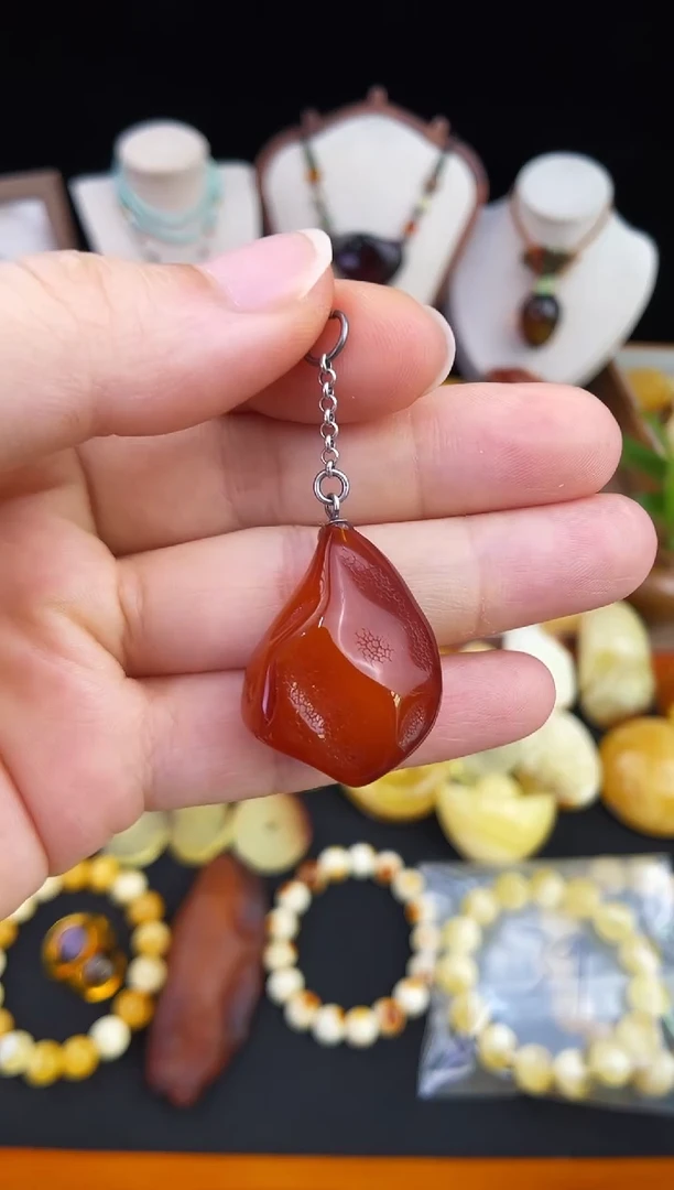 琥珀未镶嵌珠宝奇石柒月