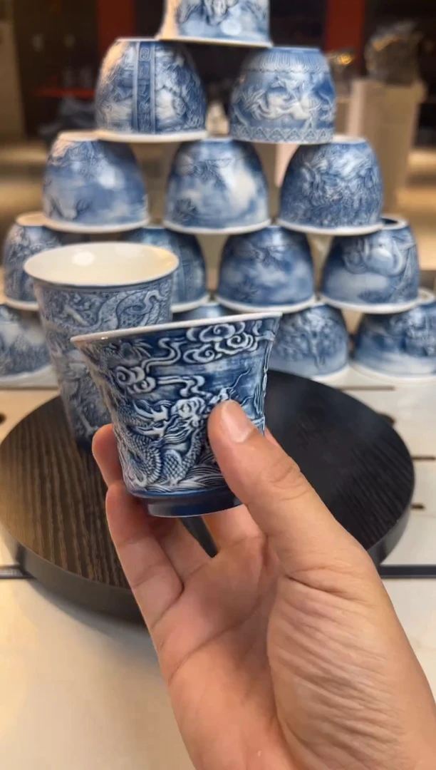 景德镇陶瓷龙纹龙杯陶瓷