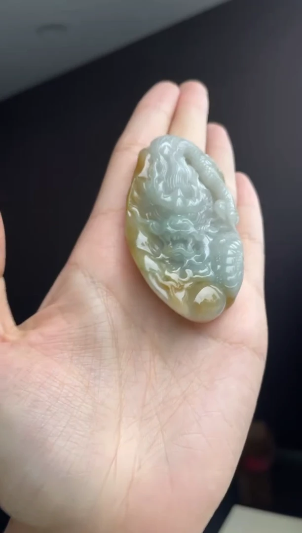 吊坠(不含链)未镶嵌翡翠天然缅甸A货翡翠