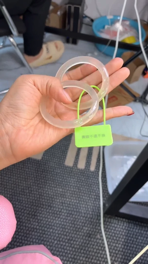 玛瑙/玉髓手镯未镶嵌玛瑙